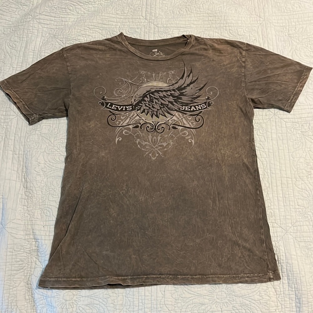 Men’s graphic Levi’s t-shirt Size L